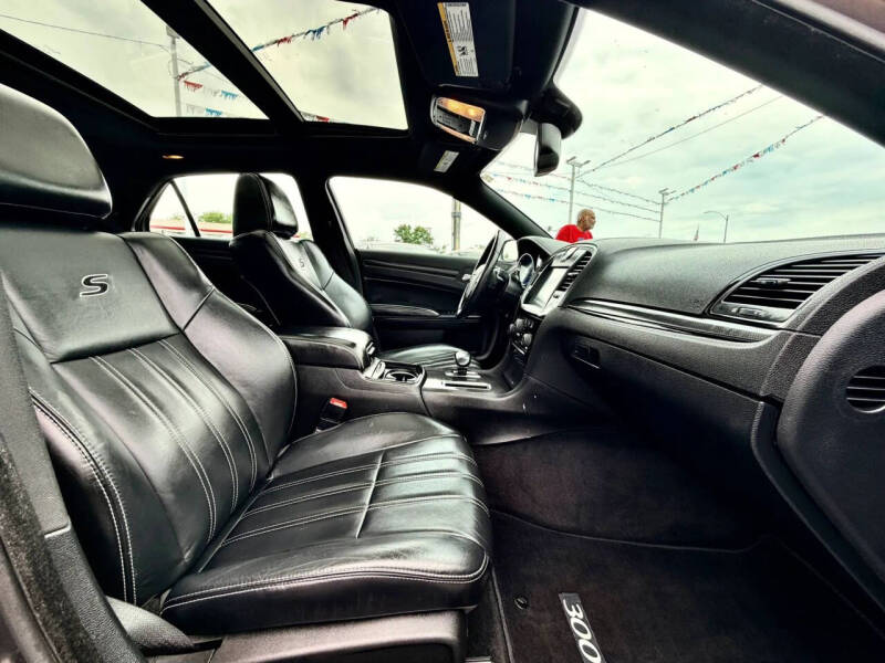 2014 Chrysler 300 S