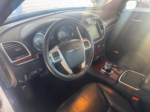 2013 Chrysler 300