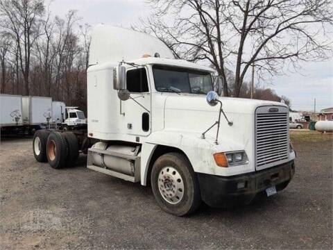 2000 Freightliner FLD120 for sale at Vehicle Network - Allied Truck and Trailer Sales in Madison NC