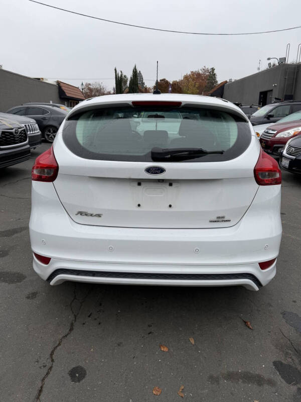 2016 Ford Focus SE