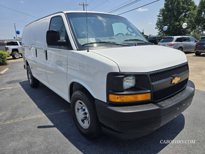 2017 Chevrolet Express 2500