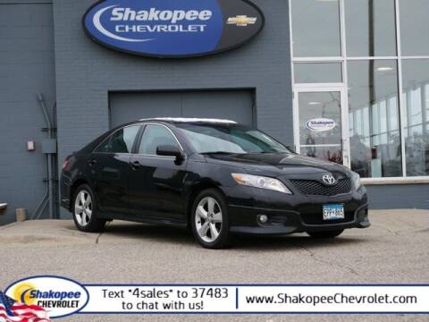 2011 Toyota Camry for sale at SHAKOPEE CHEVROLET in Shakopee MN