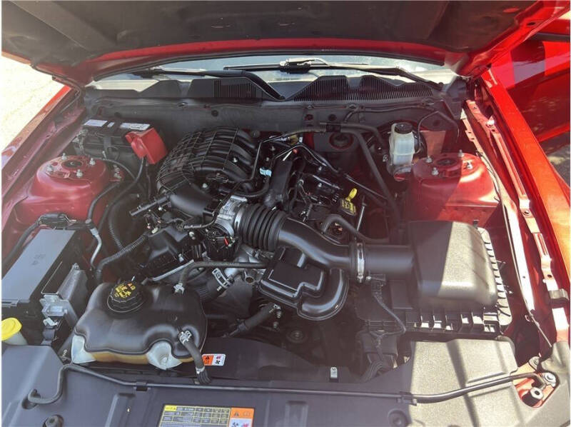 2013 Ford Mustang V6 Premium