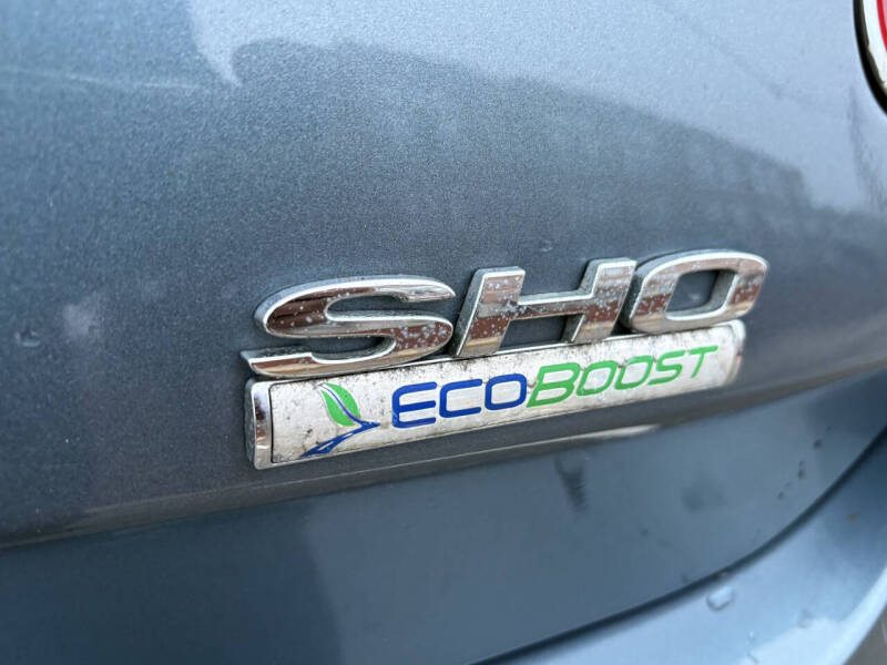 2010 Ford Taurus SHO