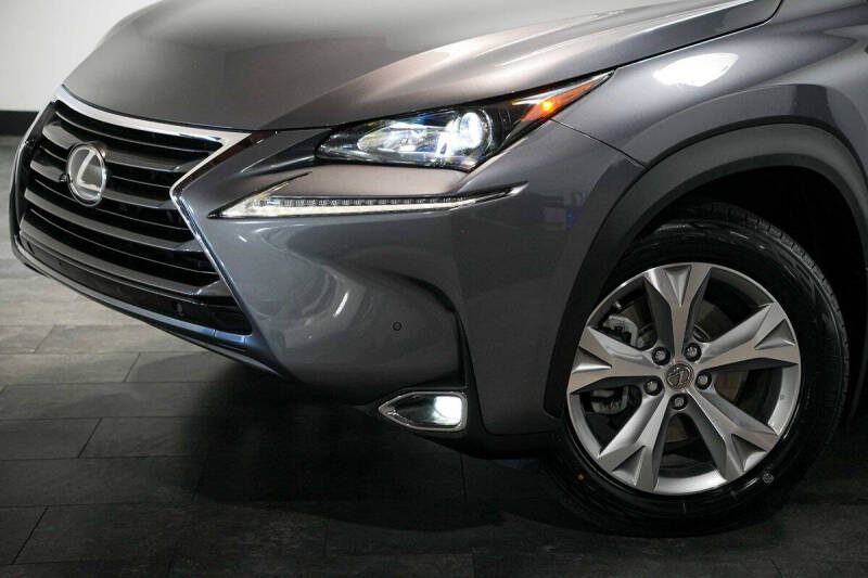 2017 Lexus NX 200t