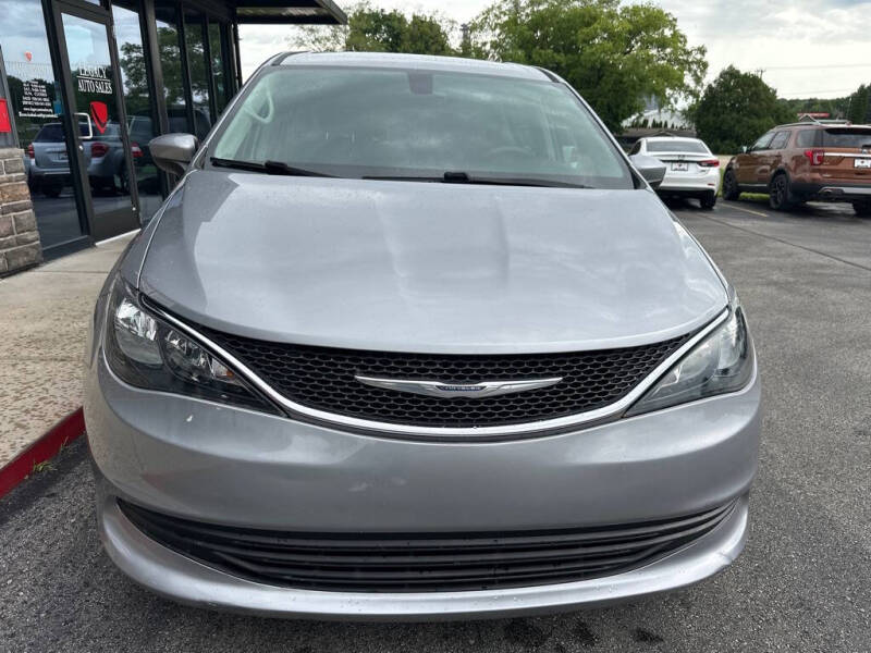 2017 Chrysler Pacifica LX