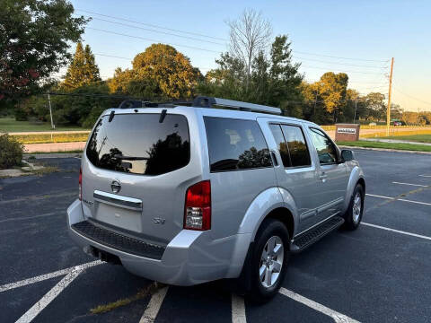 2011 Nissan Pathfinder SV