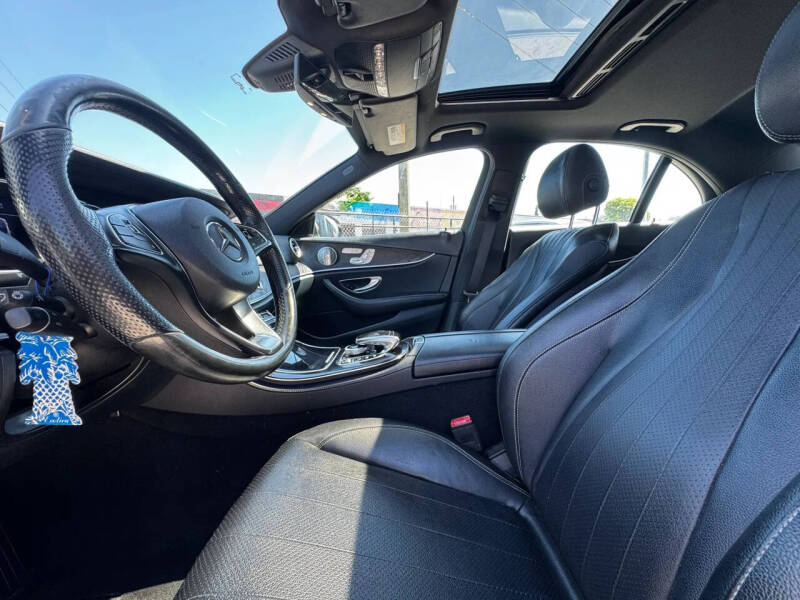 2017 Mercedes-Benz E-Class E 300 4MATIC