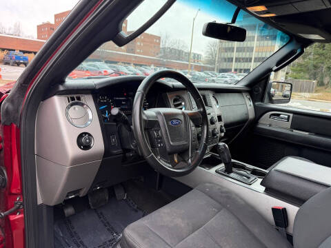 2017 Ford Expedition XLT