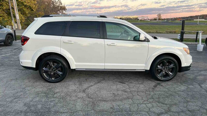 2019 Dodge Journey Crossroad