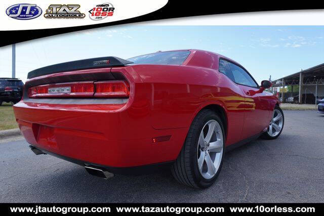 2010 Dodge Challenger SRT8