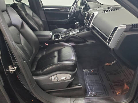 2012 Porsche Cayenne