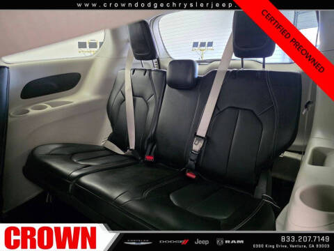 2024 Chrysler Pacifica Plug-In Hybrid Select