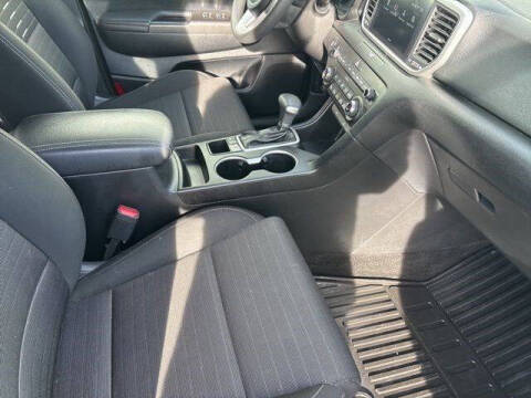 2022 Kia Sportage LX