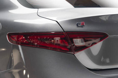 2022 Alfa Romeo Giulia Veloce