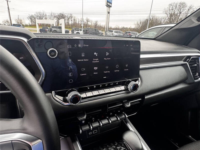 2024 GMC Canyon Elevation