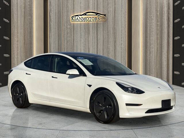 2023 Tesla Model 3 Base's photo