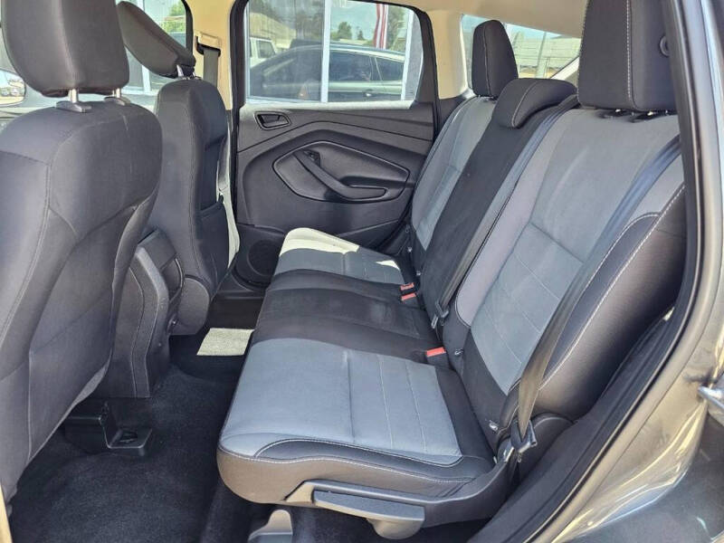 2019 Ford Escape S
