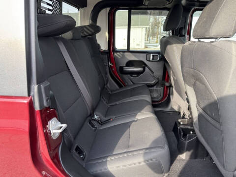 2021 Jeep Gladiator Willys