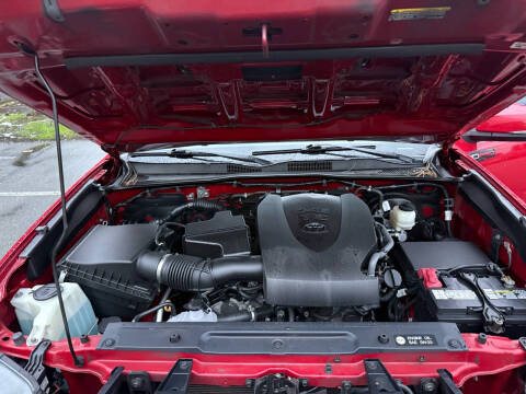 2018 Toyota Tacoma TRD Sport