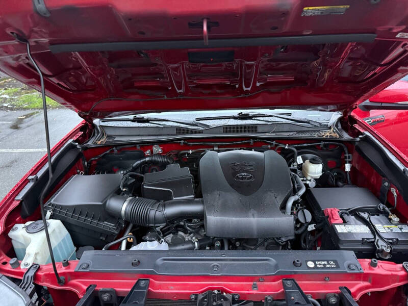 2018 Toyota Tacoma TRD Sport