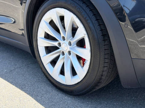 2016 Tesla Model X P90D