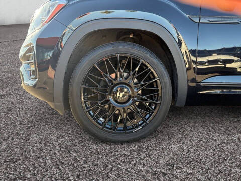 2024 Volkswagen Atlas Cross Sport SEL R-Line 4Motion