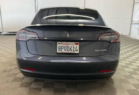 2020 Tesla Model 3 Performance