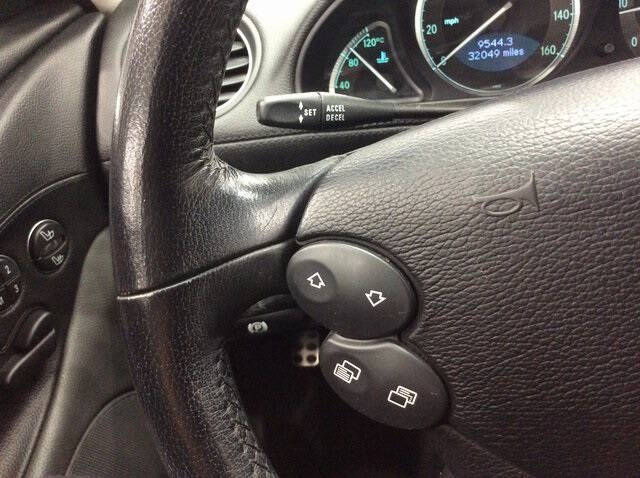 2005 Mercedes-Benz SL-Class SL 500