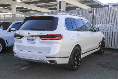 2023 BMW X7 xDrive40i