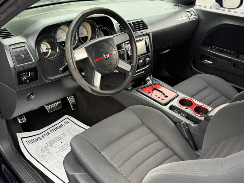 2010 Dodge Challenger SE