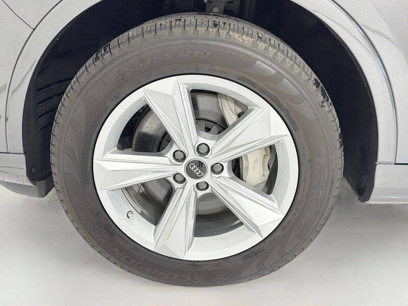 2022 Audi Q7 quattro Premium 55 TFSI