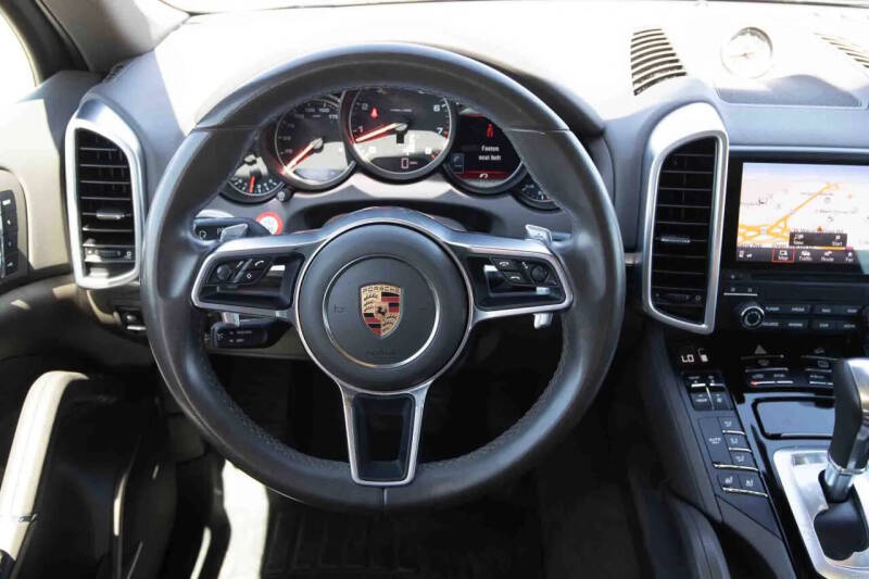 2017 Porsche Cayenne