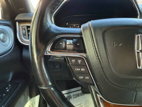 2017 Lincoln Continental Reserve