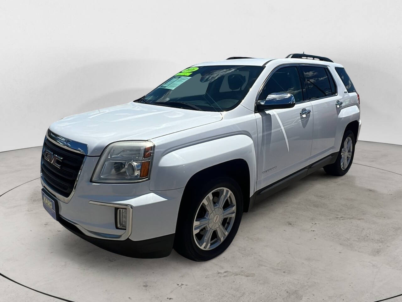 Off white 2016 GMC Terrain SLE-2 AWD SLE-2 4dr SUV 1