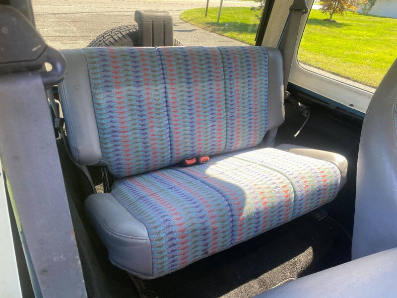 1997 Jeep Wrangler SE