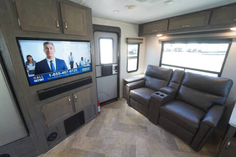 2021 Forest River East to West 2850 KRL