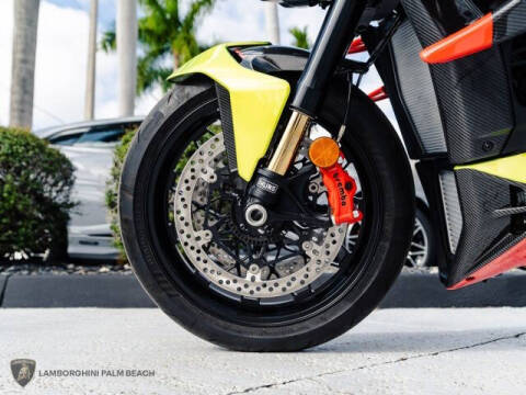 2023 Ducati STREETFIGHTER