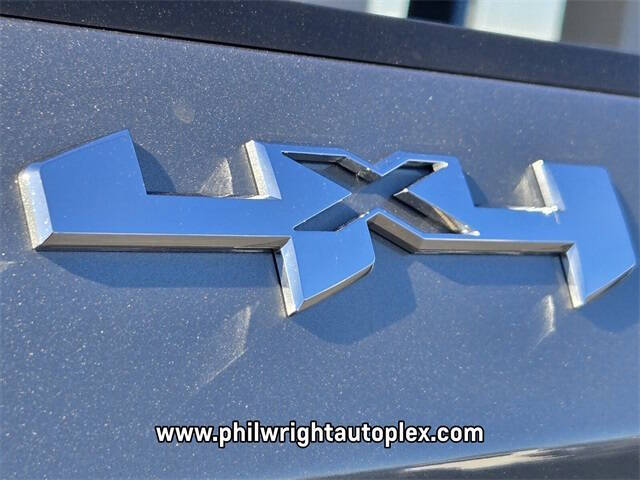 2026 GMC Sierra 1500 Elevation Standard