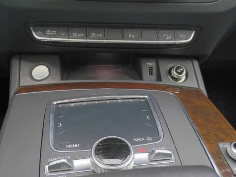 2020 Audi Q5 quattro Premium Plus 45 TFSI