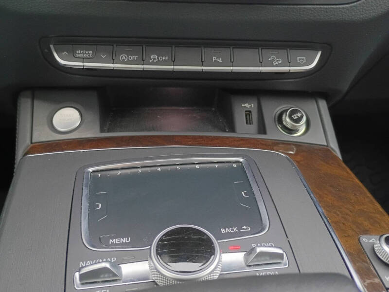 2020 Audi Q5 quattro Premium Plus 45 TFSI