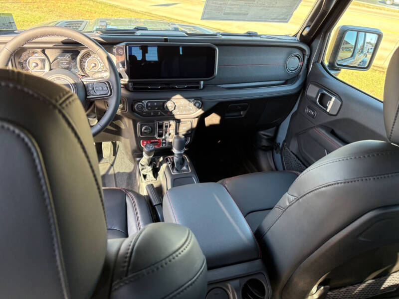 2026 Jeep Gladiator Rubicon X