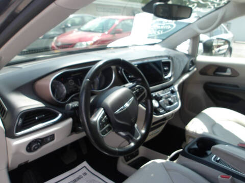 2019 Chrysler Pacifica Touring L Plus