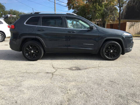 2018 Jeep Cherokee Latitude Plus