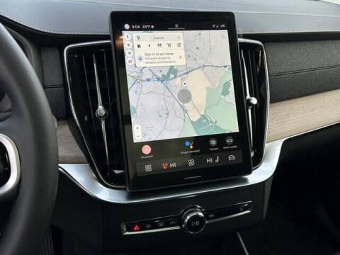 2025 Volvo XC90 T8 Plus Bright Theme 7P