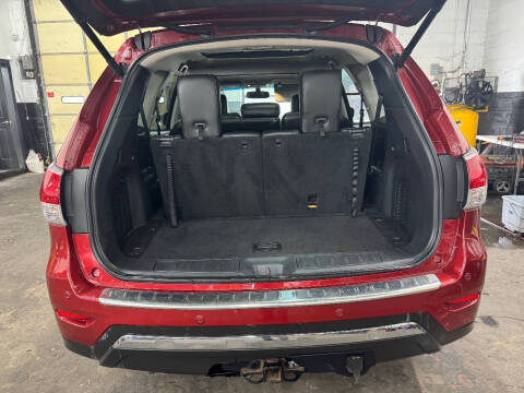 2013 Nissan Pathfinder Platinum