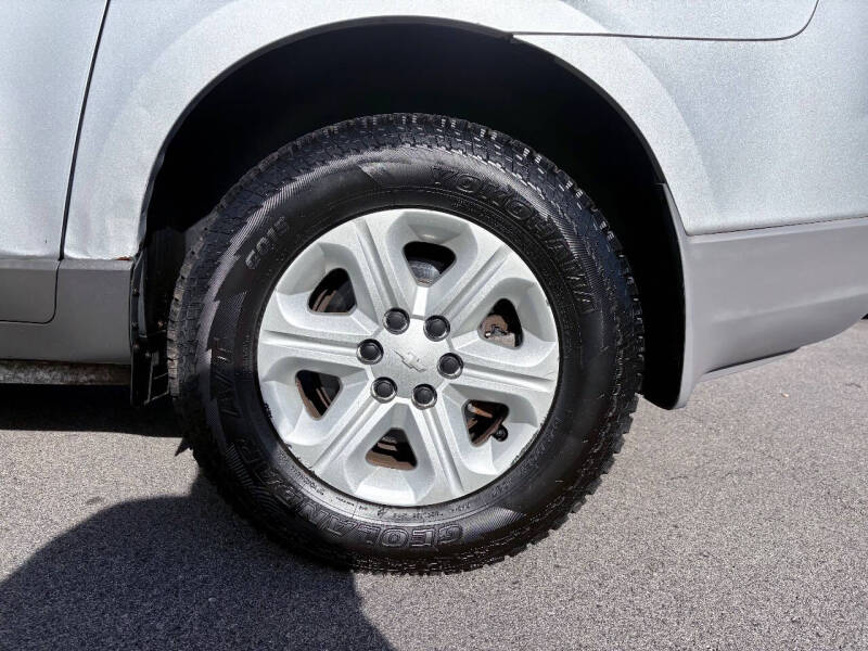 2011 Chevrolet Traverse LS