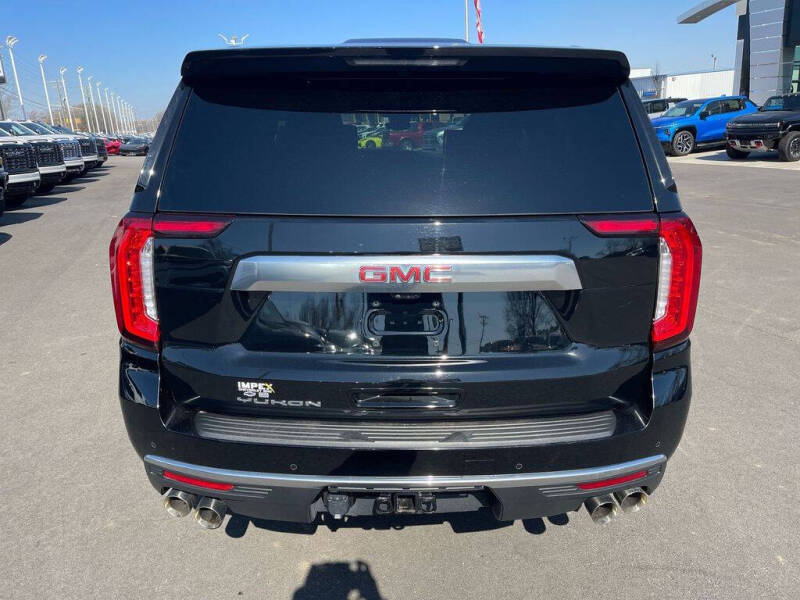 2023 GMC Yukon XL Denali