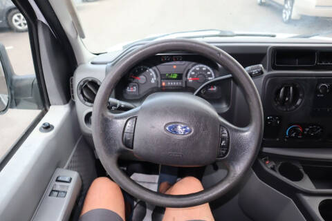 2013 Ford E-Series E-250