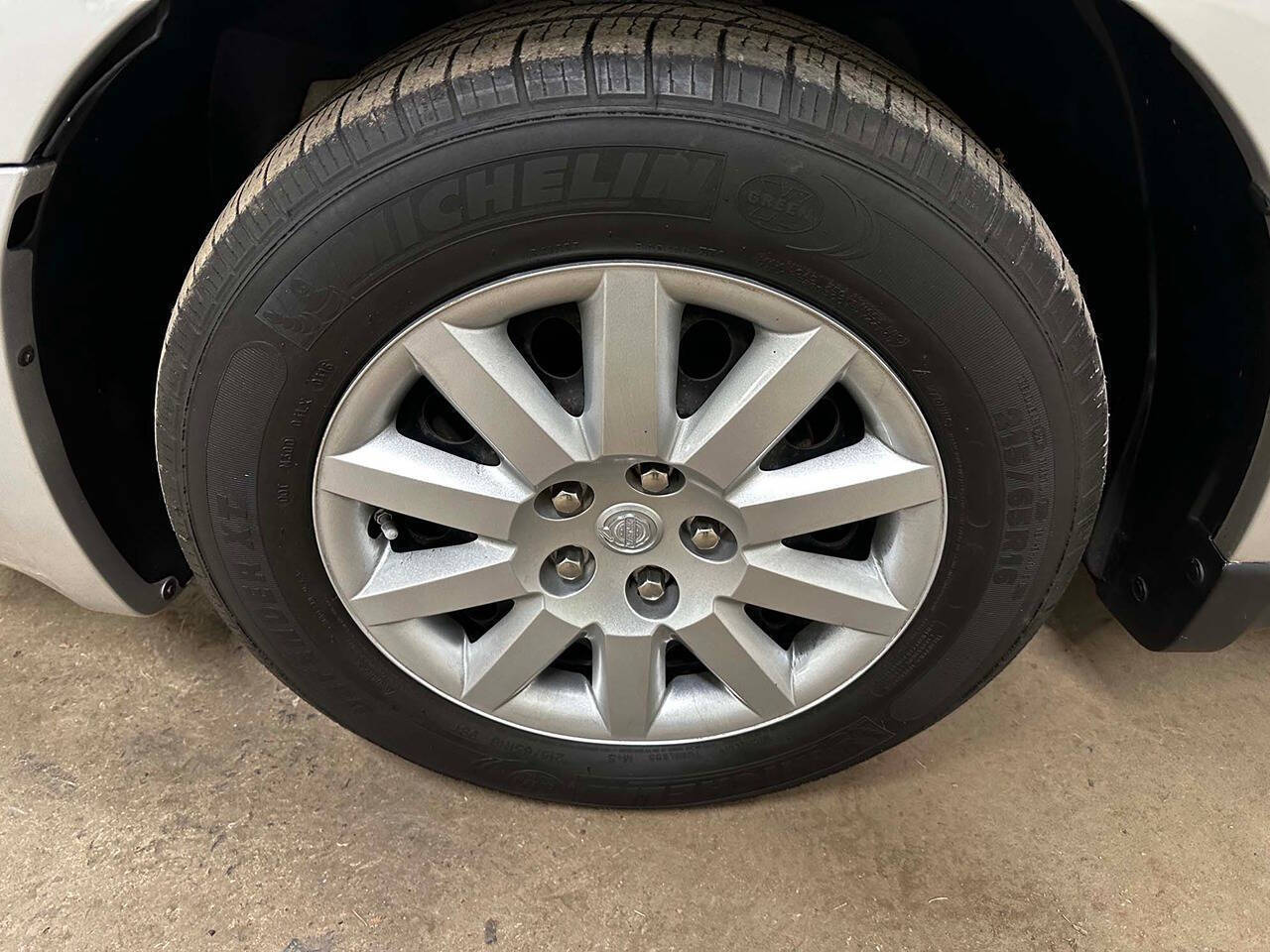 2009 Chrysler Sebring 37